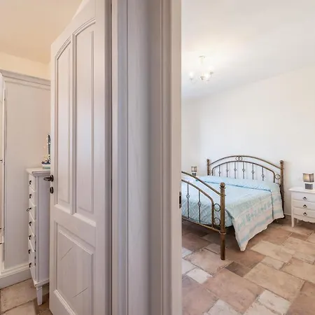 Будинок відпочинку Ely House *