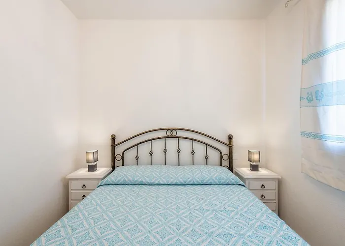 Semesterbostad Ely House